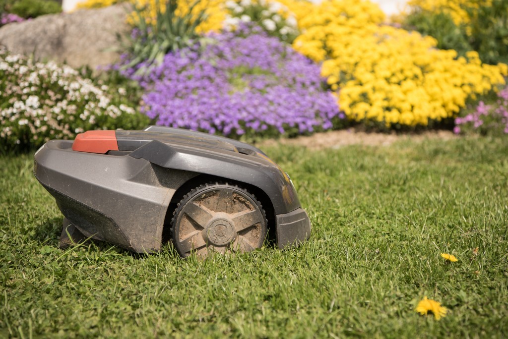 Here are some tips on how to run a lawn care business